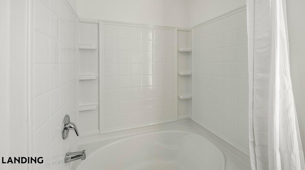 Building Photo - 100 Wildwood Ct