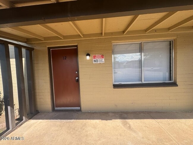 Building Photo - 1800 E Fry Blvd