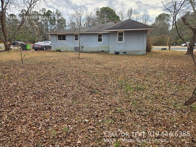 Building Photo - 10224 Holly Springs Rd