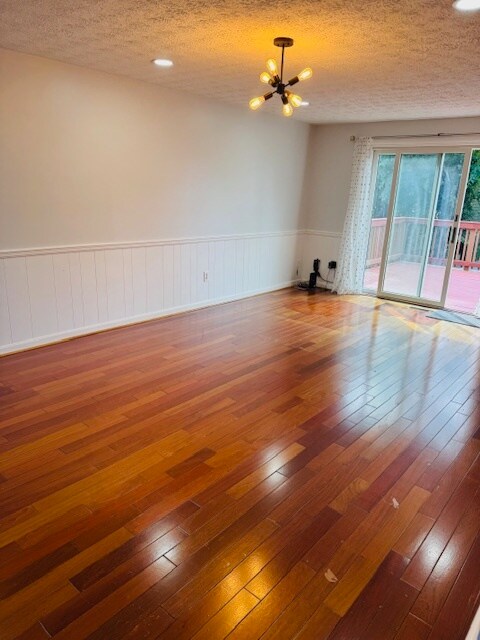 Building Photo - 9306 Kite St