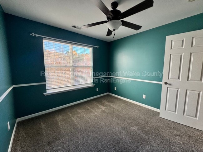 Building Photo - 338 Luke Meadow Ln