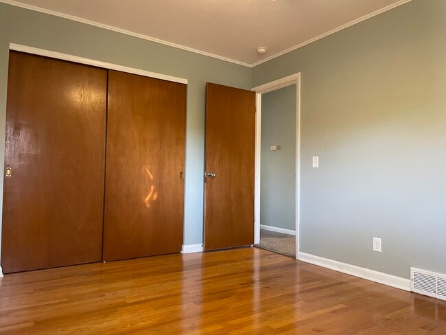 Building Photo - 1210 Acewood Blvd