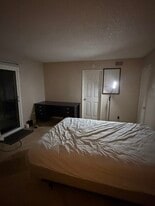 Building Photo - 4651 Huggins St