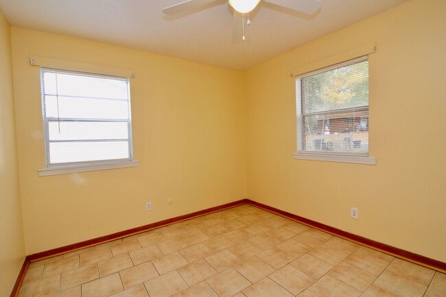 Building Photo - 5113 Morris Ave