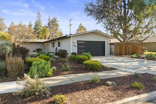 Building Photo - 3274 Todd Way