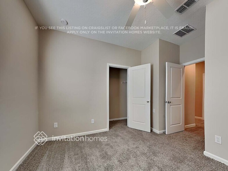 Building Photo - 9871 Lemon Balm Wy