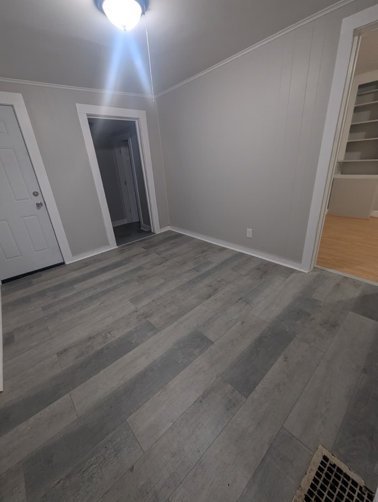 Building Photo - 135 County St