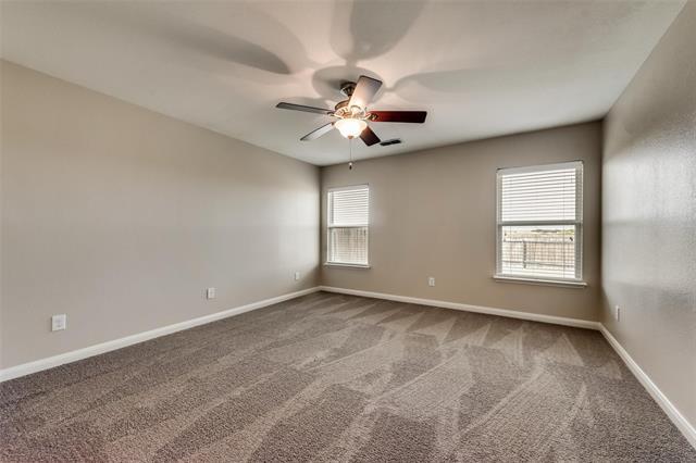 Building Photo - 2106 Bluebell Dr