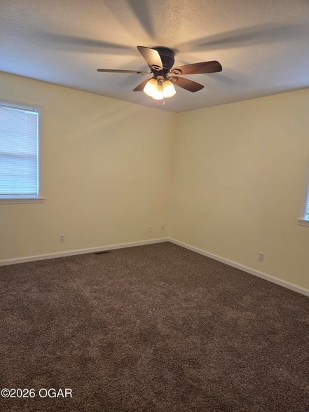 Building Photo - 815 Greenwood Dr