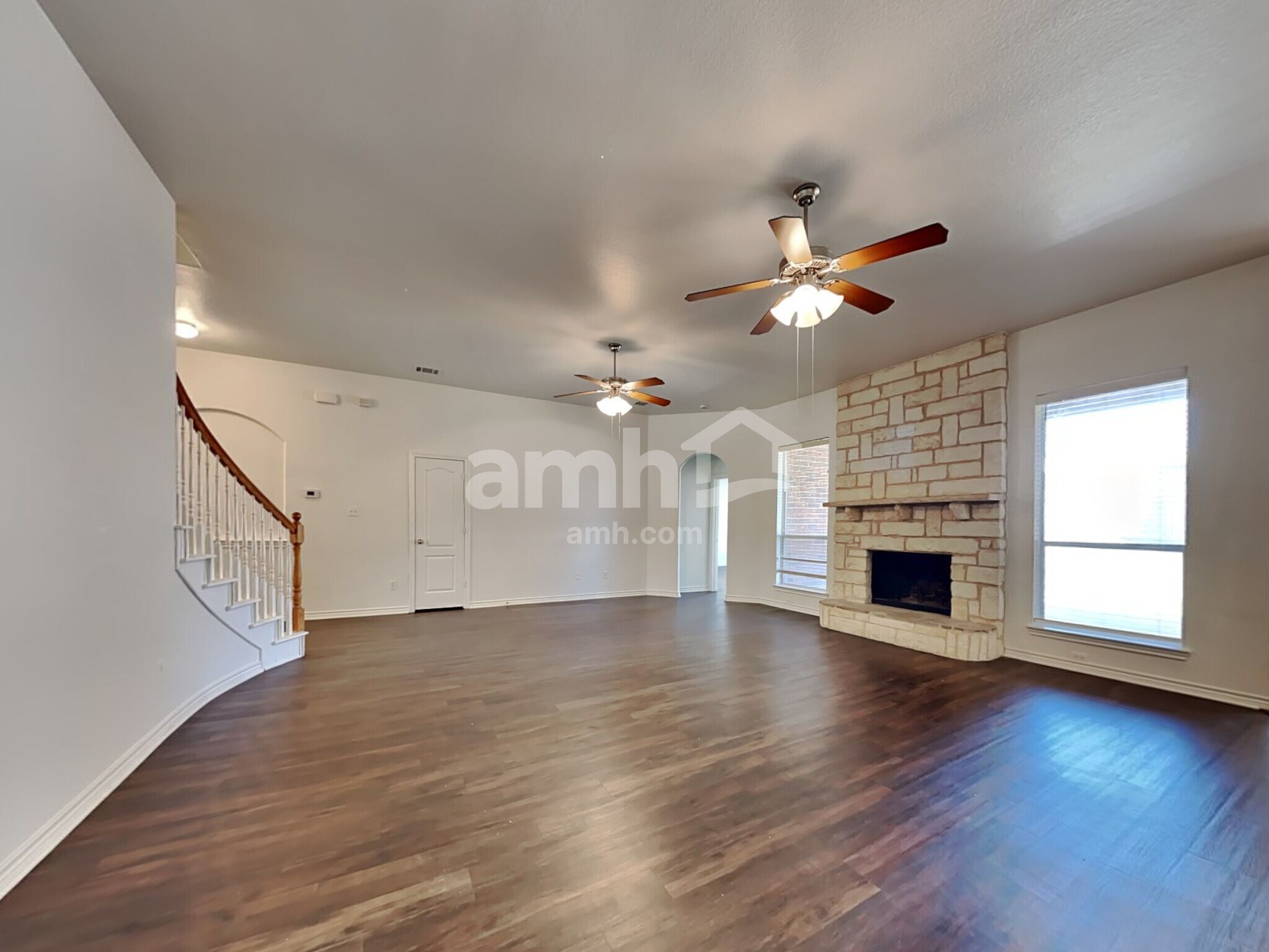 Building Photo - 1506 Melanie Trl