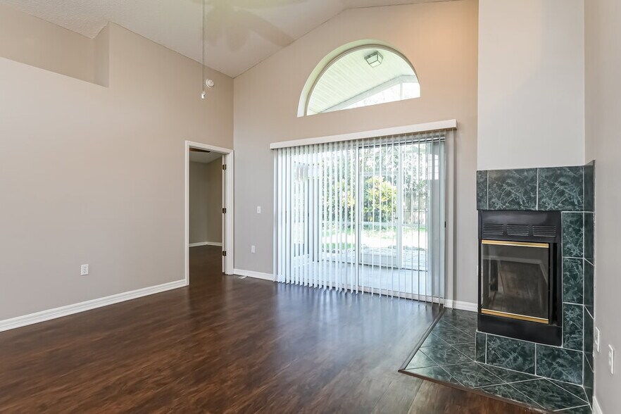 Building Photo - 11756 Hatcher Cir