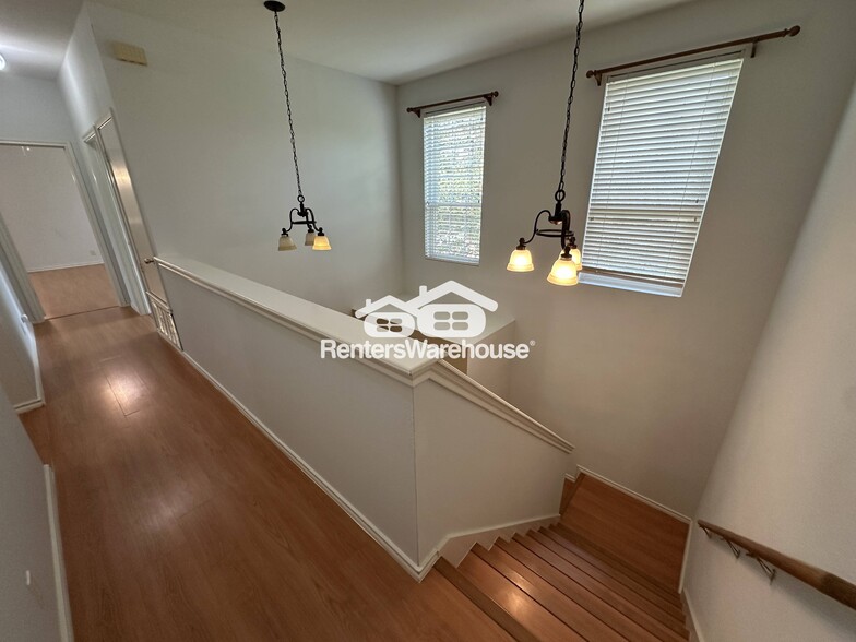 Building Photo - 1603 Azalea Dr
