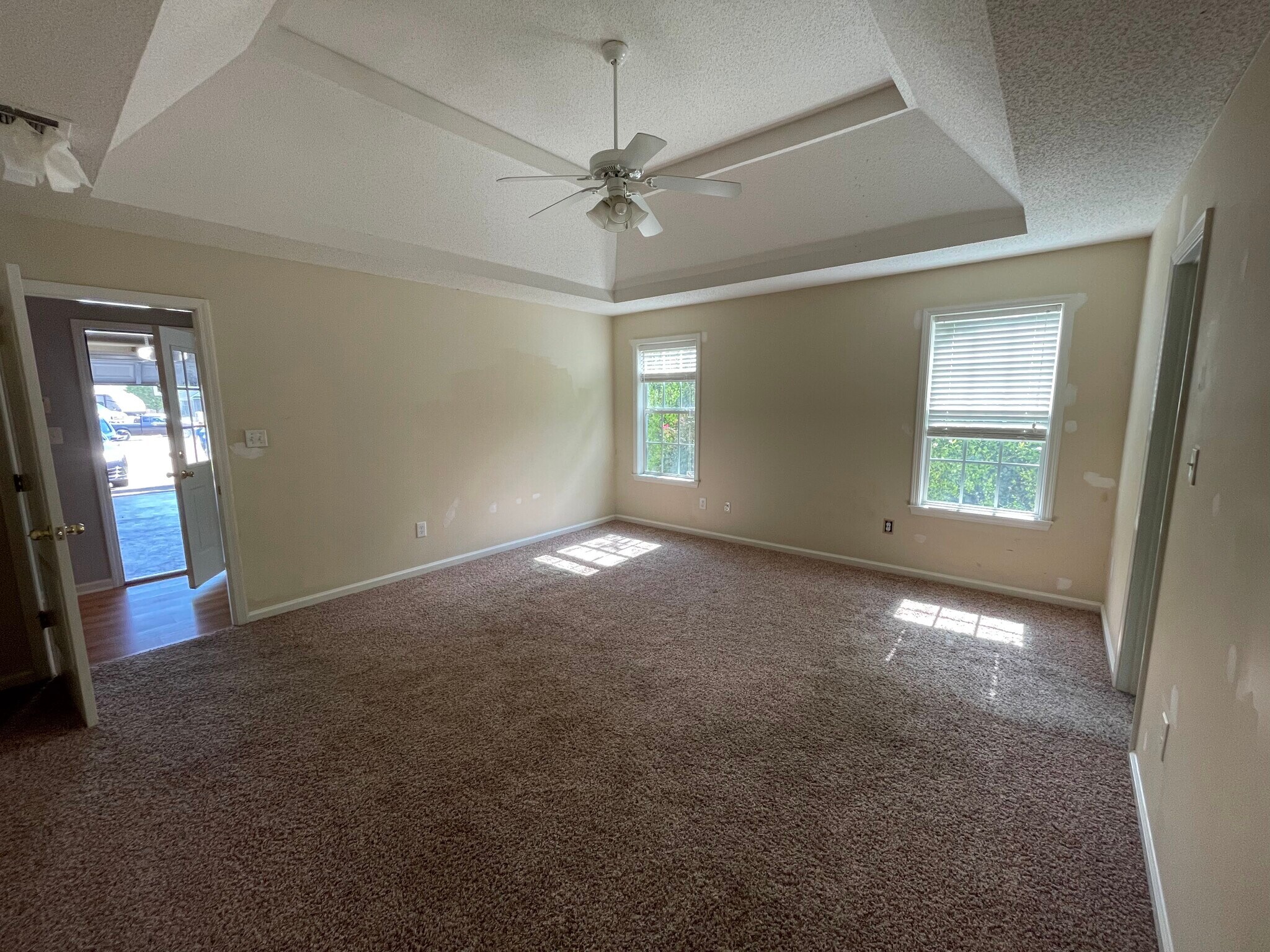 Building Photo - 105 Ainsley Ct