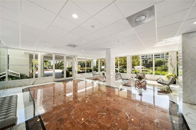 Building Photo - 155 Ocean Ln Dr