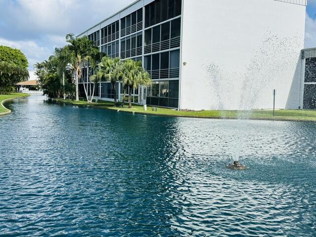 Building Photo - 890 N Federal Hwy
