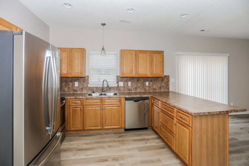 Building Photo - 873 Raindrops Rd