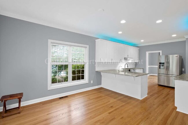 Building Photo - 4728 Wedgefield Dr