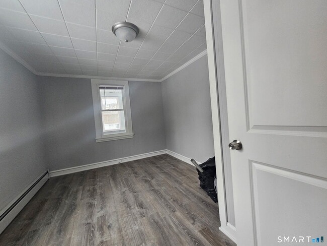 Building Photo - 35 Morris Rd