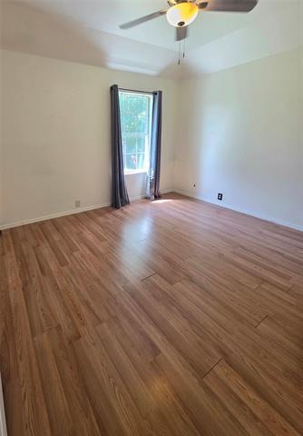 Building Photo - 207 Julian Dr