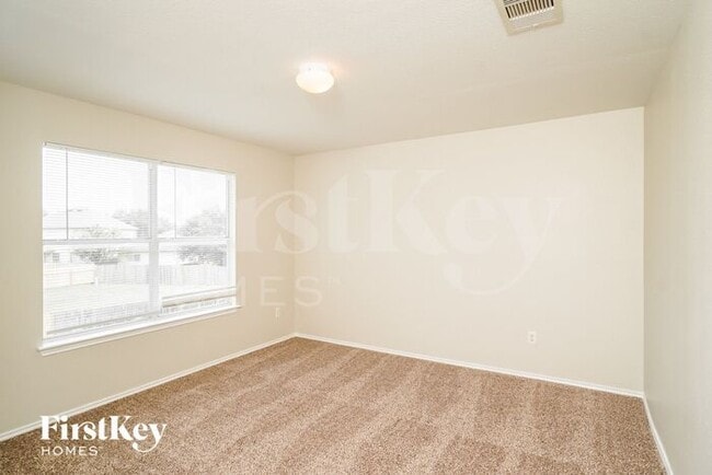Building Photo - 6026 Ironmill Creek
