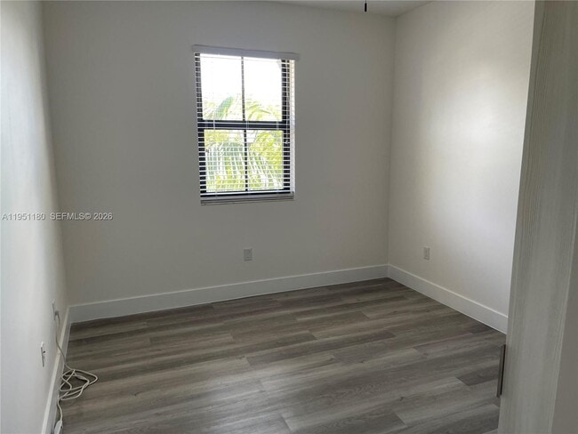 Building Photo - 8860 NW 103rd Ave