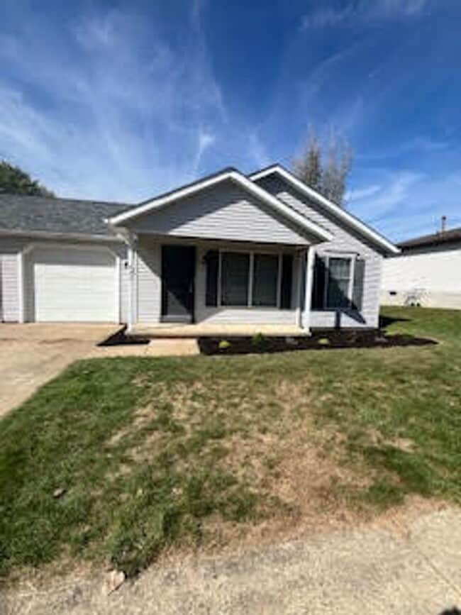 Primary Photo - 486 S. Kaser