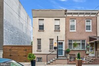 Building Photo - 1520-1522 Dorrance St