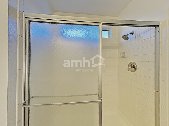 Building Photo - 1508 Meteorite Cir