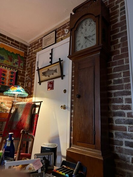 Building Photo - 37 S Angell St