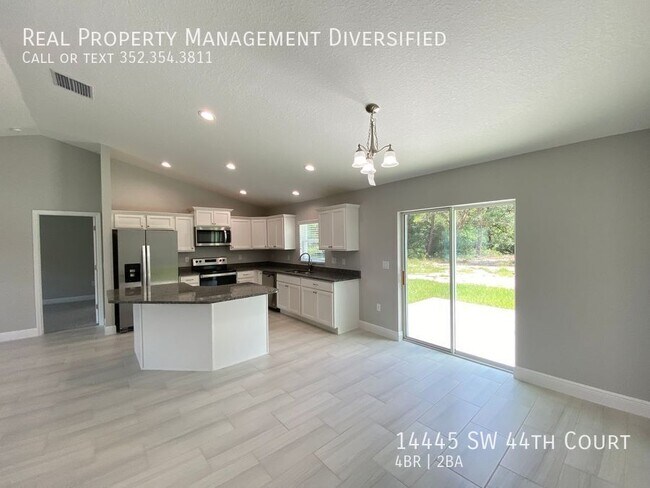 Building Photo - 14445 SW 44th Ct