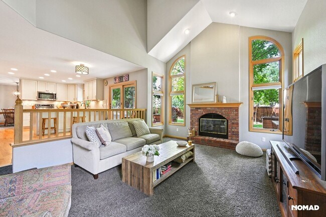 Building Photo - Stunning 4BR House in Fort Collins