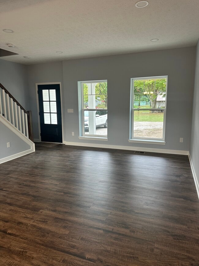 Building Photo - 4061 Main St