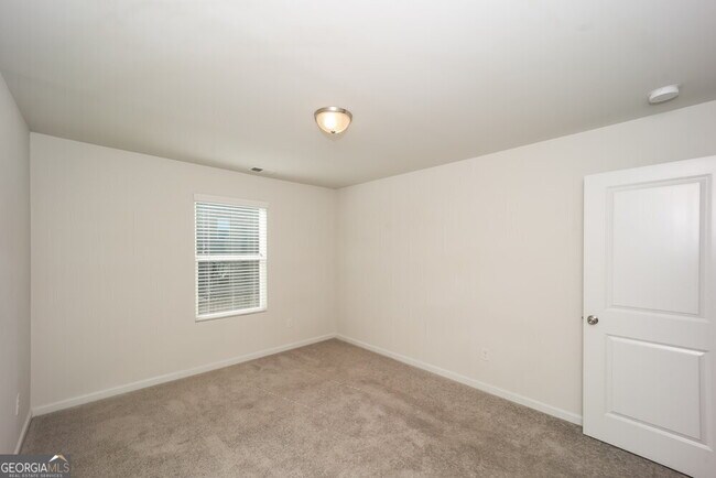 Building Photo - 440 Culloden Moor Dr