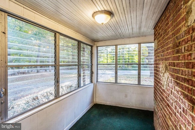 Building Photo - 12730 Scaggsville Rd