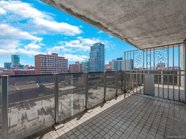 Building Photo - 133-38 Sanford Ave