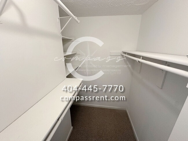 Building Photo - 200 Mill Creek Pl