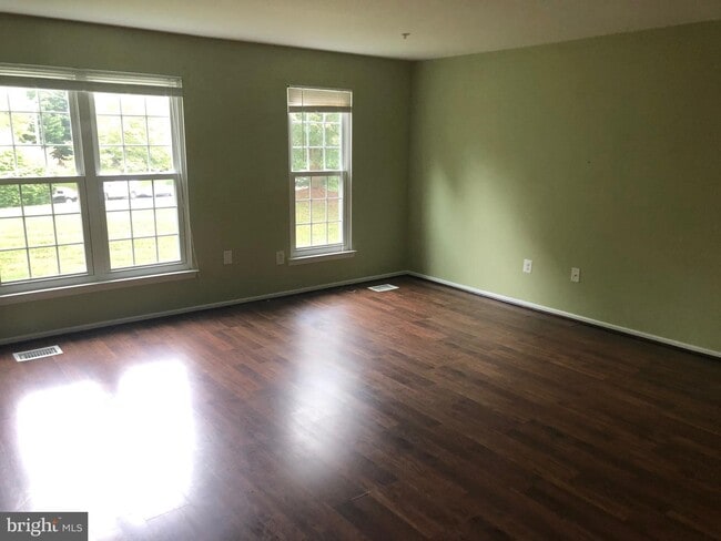 Building Photo - 20073 Dunstable Cir