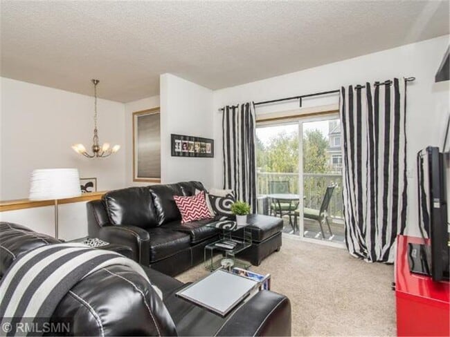 Building Photo - 2392 Eagle Trace Ln