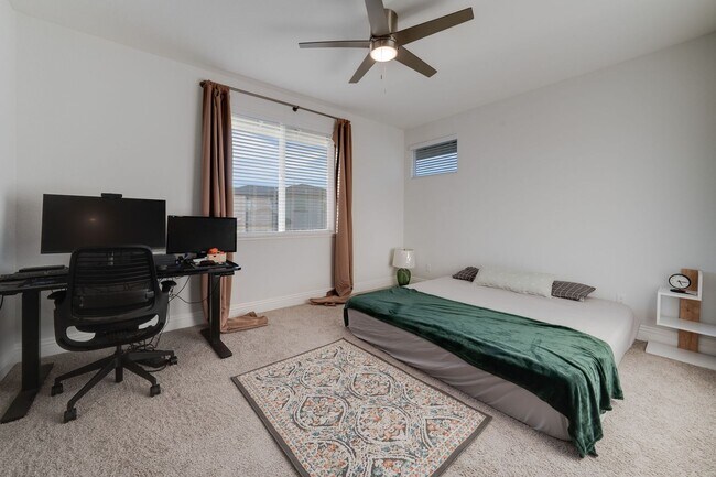 Building Photo - Luxury 4 Bedroom Home in Gated El Dorado Hills Community!