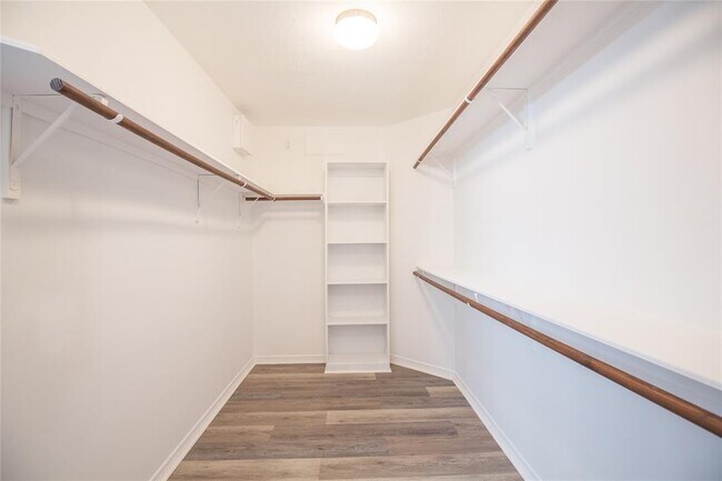 Building Photo - 5413 Kiam St