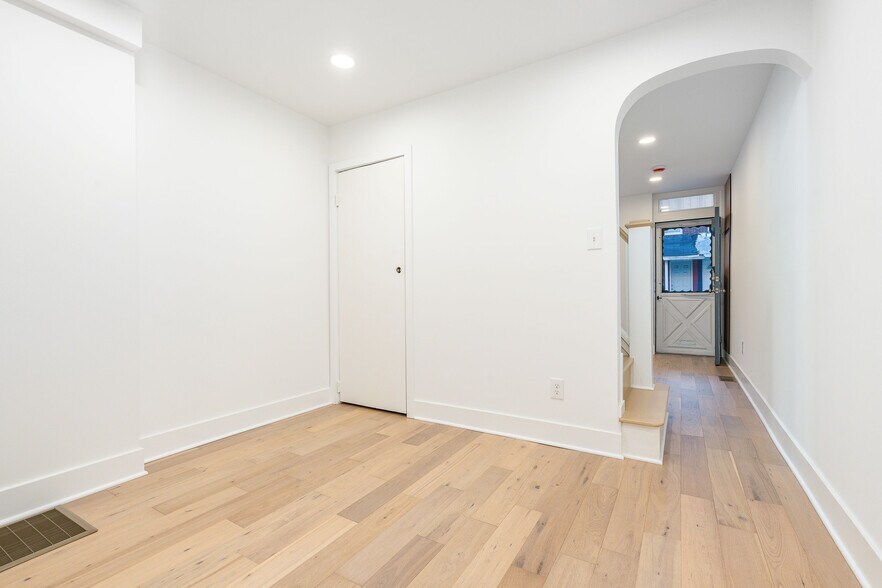 Building Photo - 2563 E Elkhart St