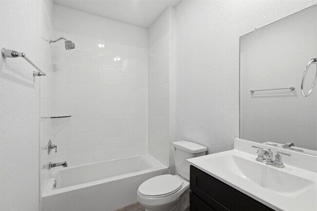 Building Photo - 6815 Ivory Sedge Trl