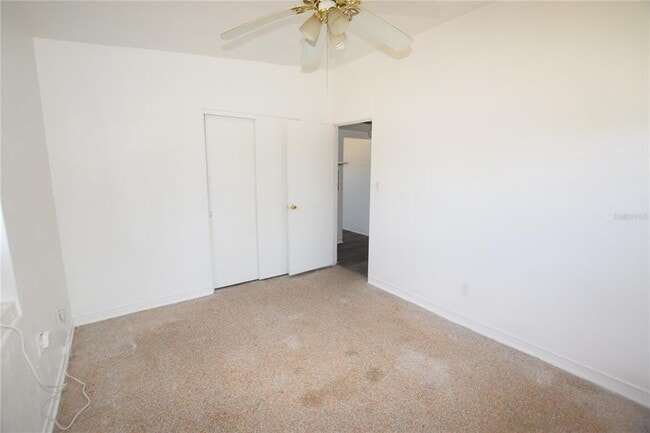 Building Photo - 104 W Lancaster Rd