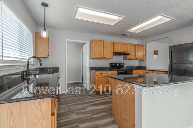 Building Photo - 1116 Stone Branch