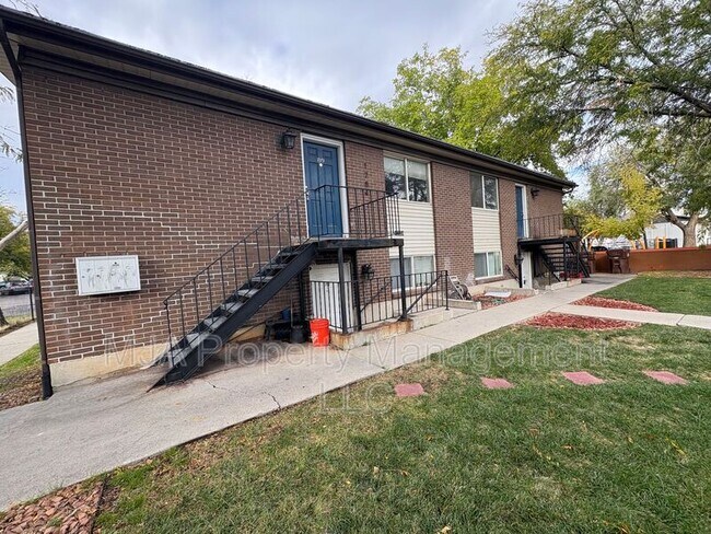 Building Photo - 1784 W 400 N