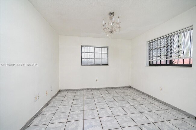 Building Photo - 201 NW 34th Ave