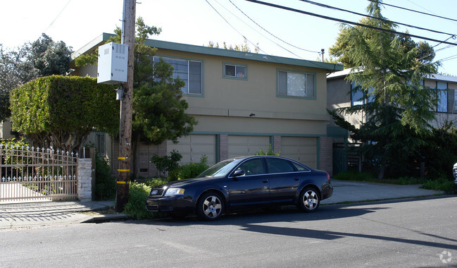 Building Photo - 219 Jackson Ave