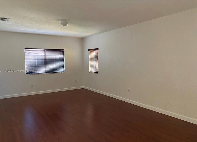 Building Photo - 16563 SW 50th Terrace