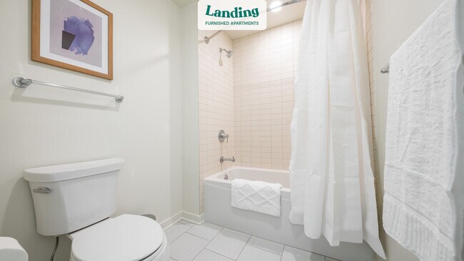 Building Photo - 365 N Halsted St