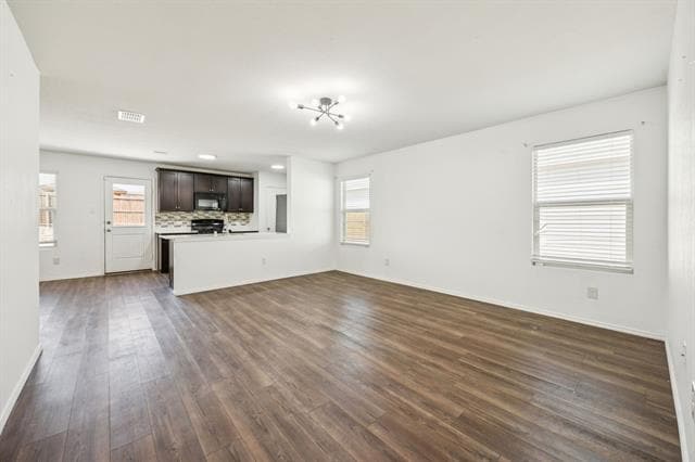 Building Photo - 14417 Cloudview Way